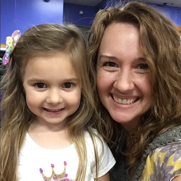 Meet your Posher, Katelynn - Picture 15 of 16